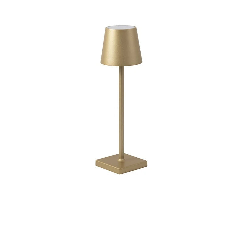 Raffinatezza Moderna con Lampada da Tavolo Ricaricabile