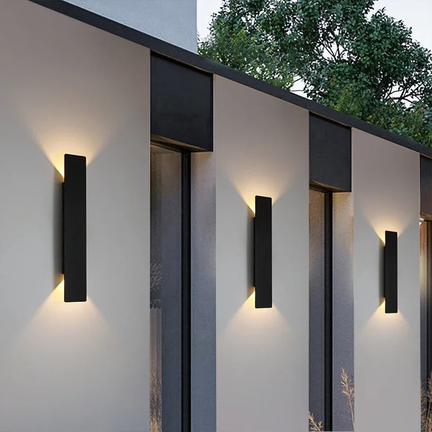 Lampada da Parete LED Impermeabile - Eleganza e Funzionalità per Interni ed Esterni