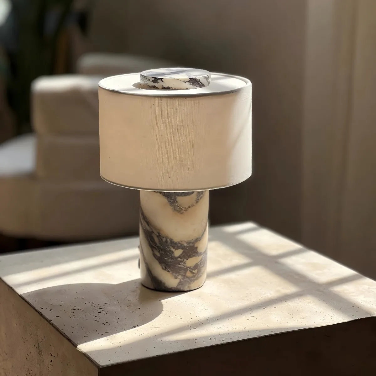 Luce di Marmo, Calore di Casa