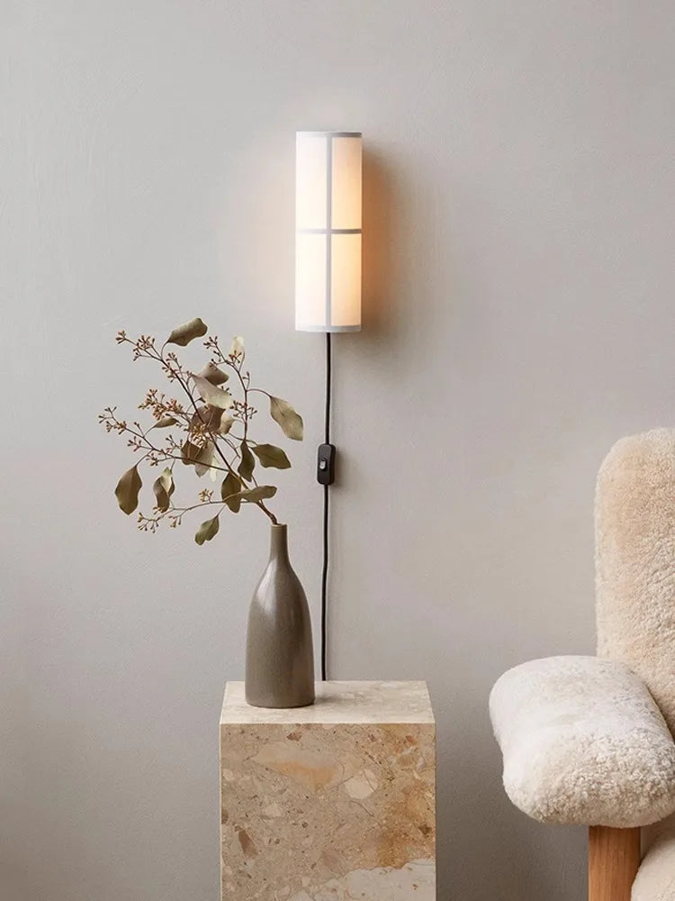 Lampada da Parete in Tessuto: Design Giapponese e Atmosfera Accogliente