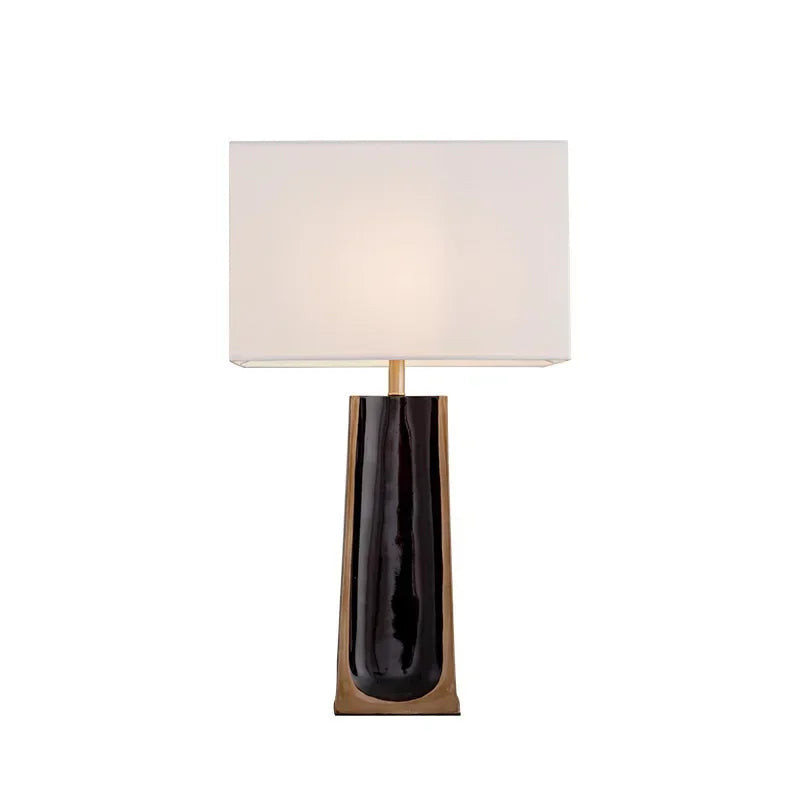 Lampada da Tavolo Designer Modern-Neoclassica – Eleganza Europea per Interni di Lusso