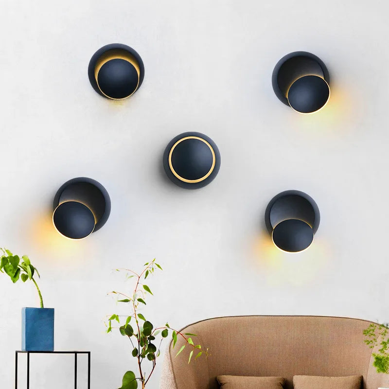 Lampada da Parete LED Girevole - Eleganza e Versatilità per Ogni Ambiente