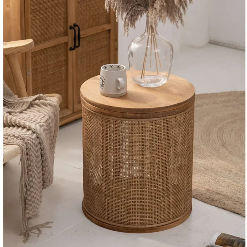 Tavolino Rotondo Giapponese in Rattan - Eleganza e Funzionalità per Ogni Ambiente