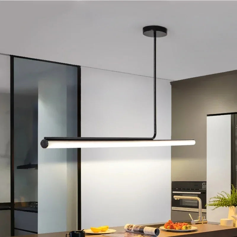 Raffinata Eleganza con una Lampada a Sospensione Minimalista