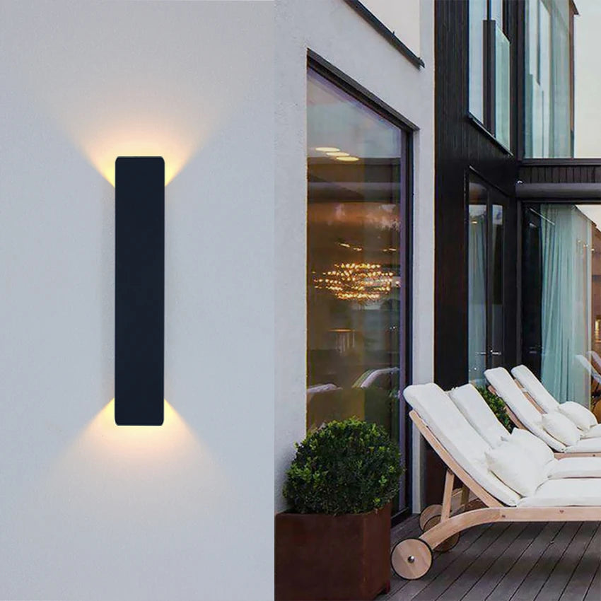 Lampada da Parete LED Impermeabile - Eleganza e Funzionalità per Interni ed Esterni