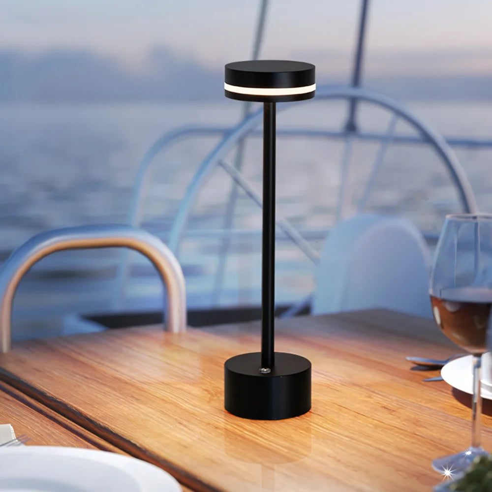 Lampada da Tavolo LED Senza Fili - Eleganza e Controllo Touch per Casa e Ufficio