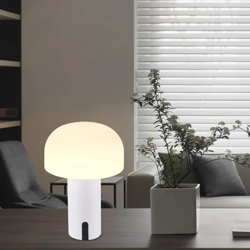 Fascino Sofisticato con Lampada da Tavolo a Fungo