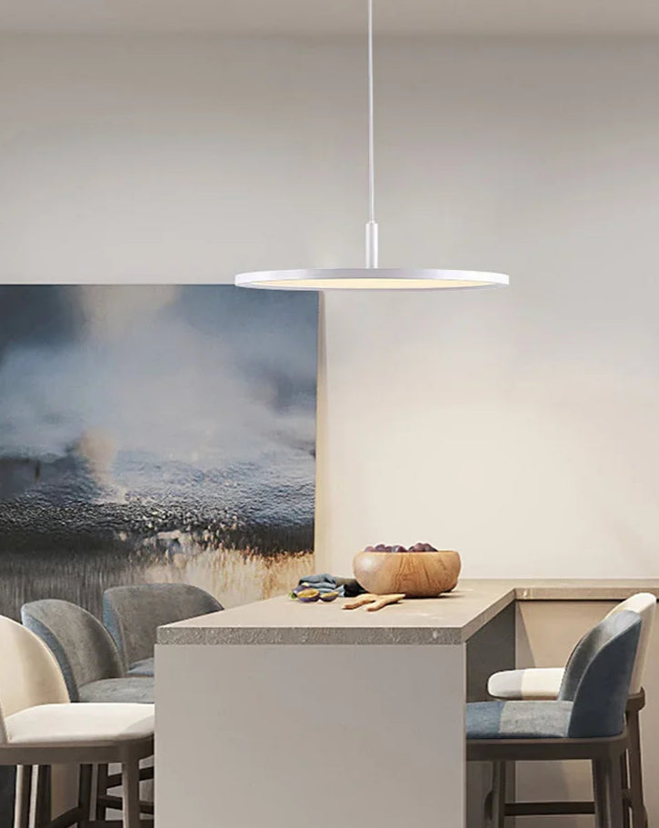Lampada a Sospensione Nordica in Alluminio - Eleganza Minimalista per Ogni Ambiente