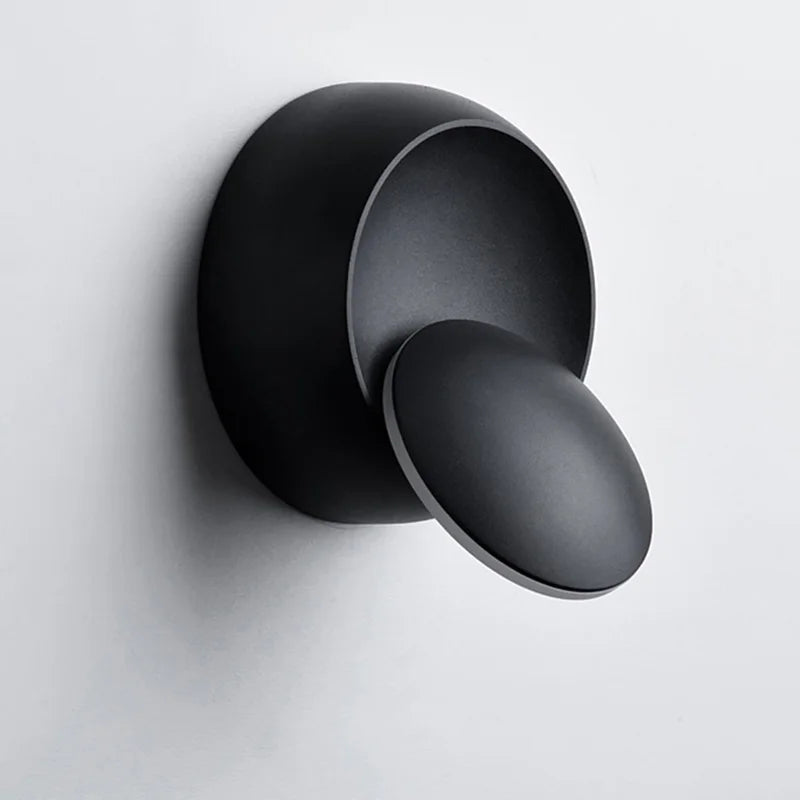 Lampada da Parete LED Girevole - Eleganza e Versatilità per Ogni Ambiente
