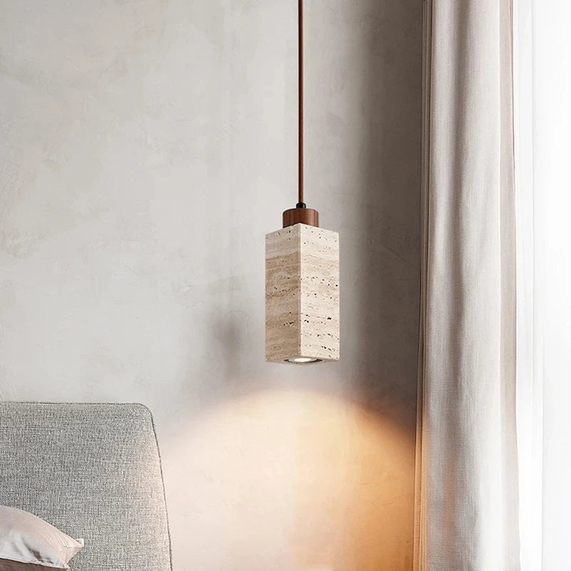 Lampadario in Marmo Giallo a 3 Teste - Eleganza e Raffinatezza per Ogni Ambiente