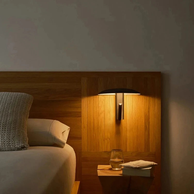 Lampada da Parete Moderna a LED: Design Funzionale e Illuminazione Accogliente
