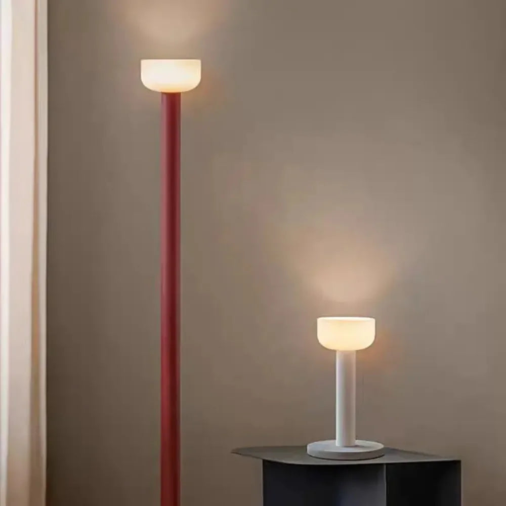 Raffinatezza e Colore con Lampada a Sospensione Bellhop