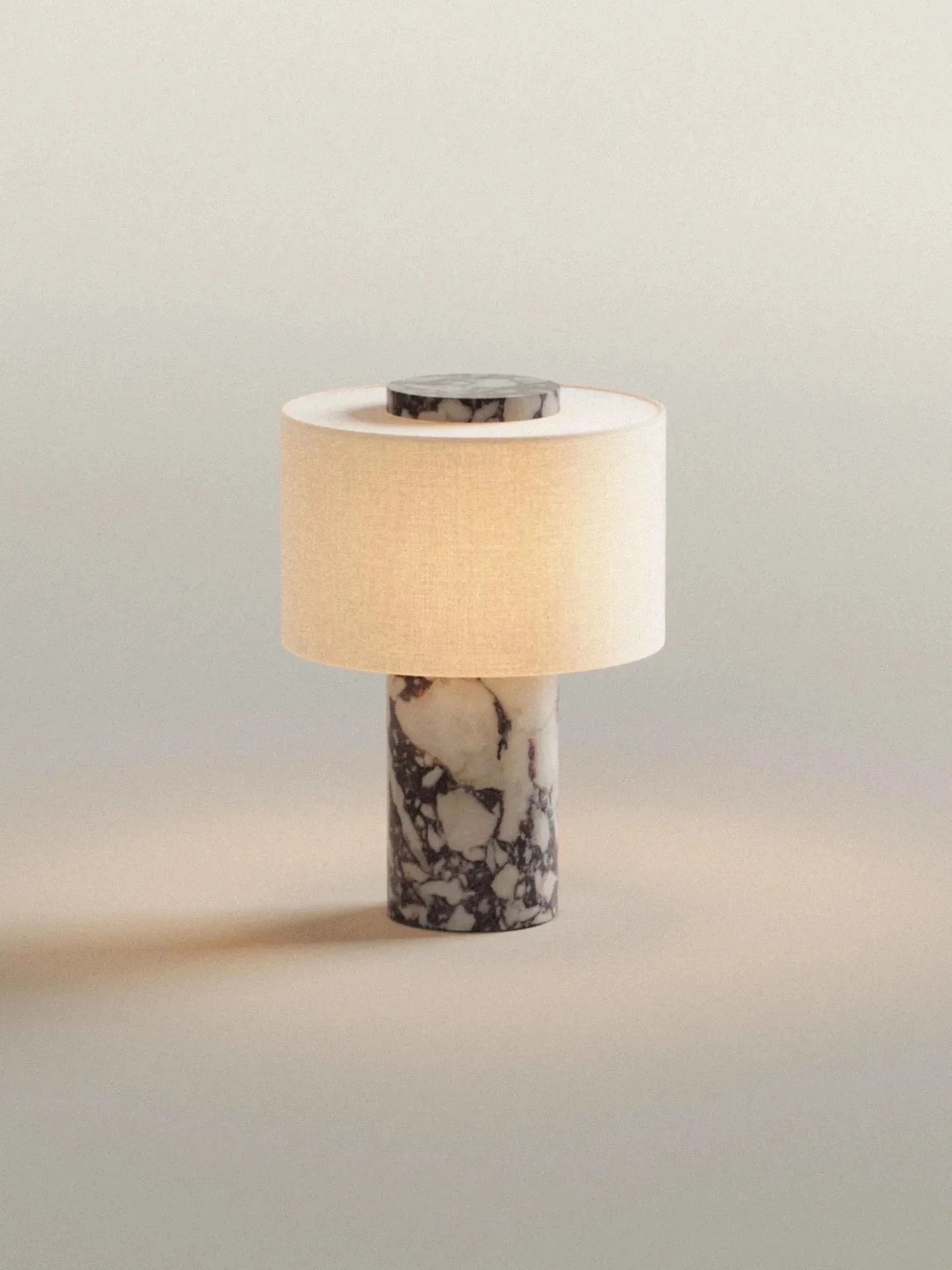 Luce di Marmo, Calore di Casa