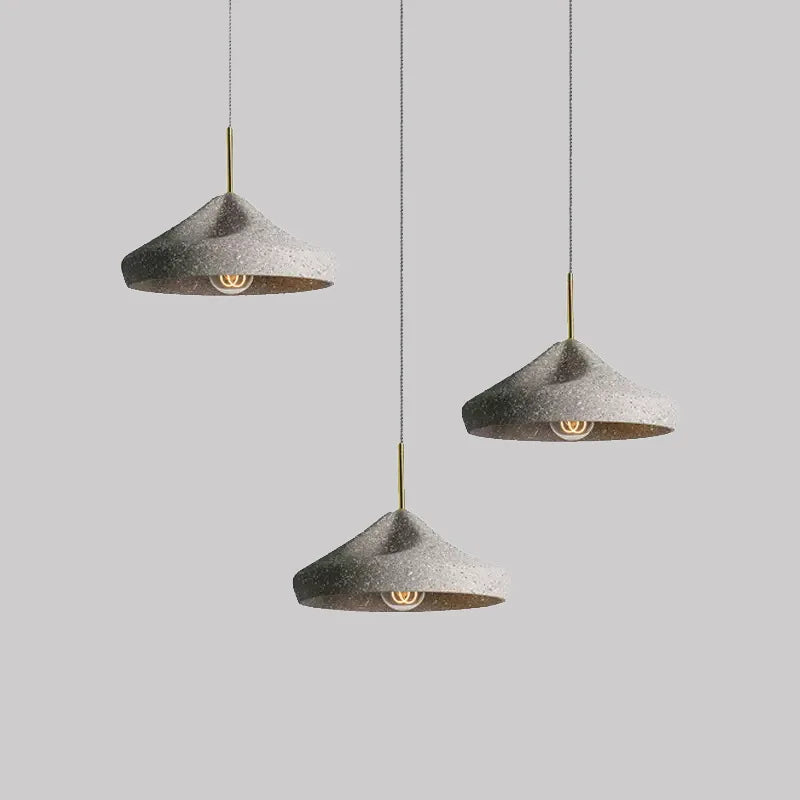 Lampada a Sospensione in Cemento Industriale - Eleganza e Raffinatezza per Ogni Ambiente