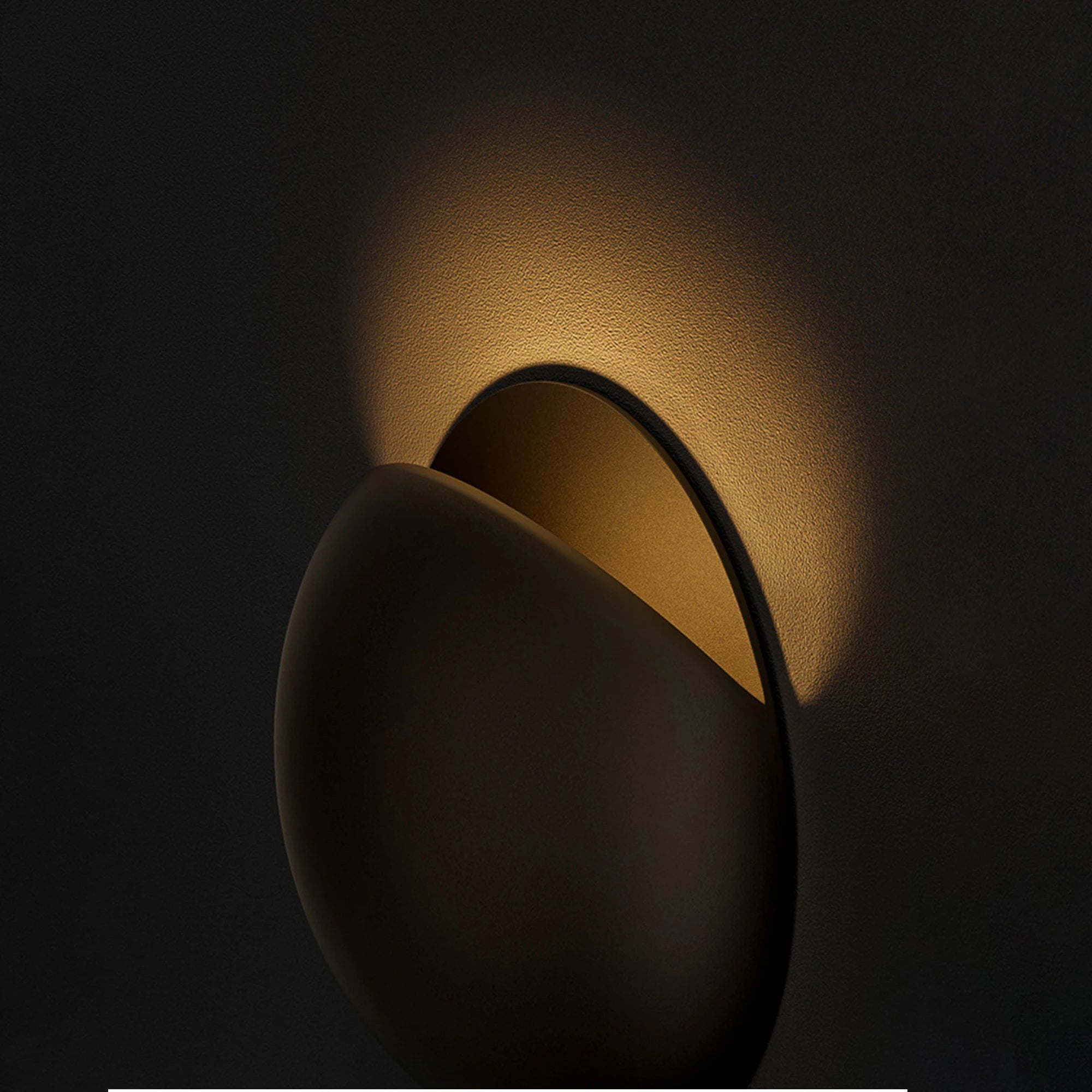 Lampada da Parete LED Moderna - Eleganza e Funzionalità per Ogni Ambiente
