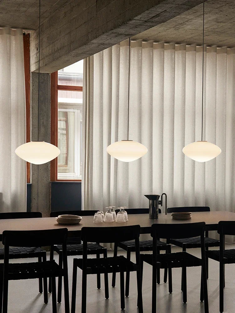 Lampada a Sospensione Designer Danese - Eleganza e Luminosità per la Tua Cucina
