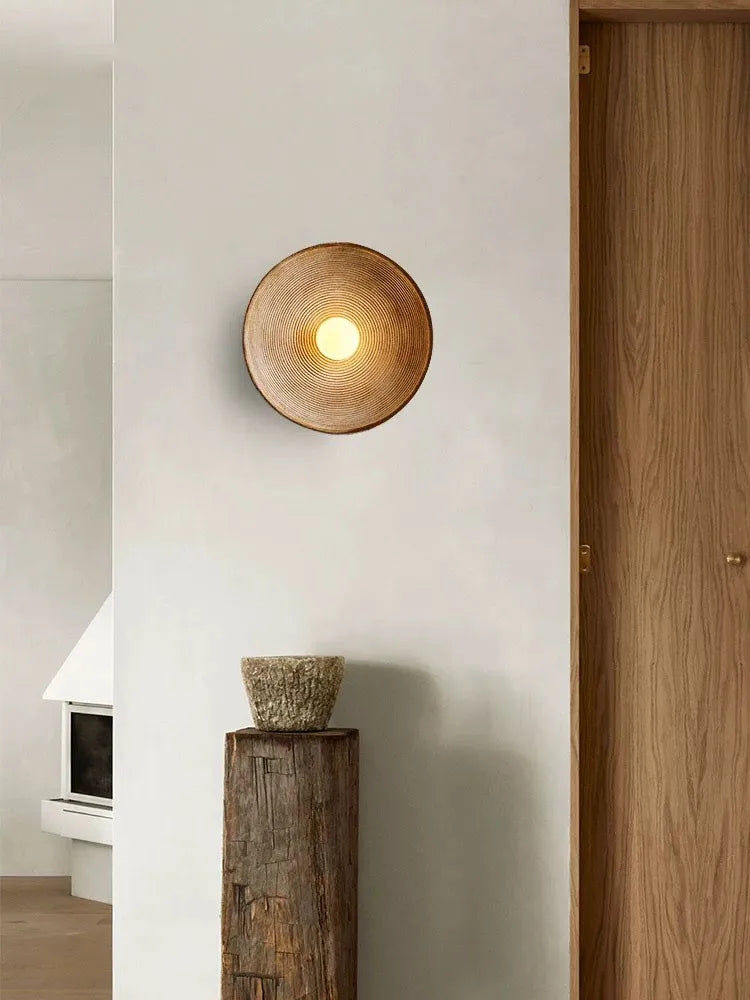 Lampada da Parete per Interni – Design Funzionale e Illuminazione Versatile