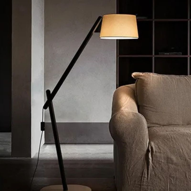 Lampada da Terra a Pesca in Legno Massello - Eleganza e Stile per Ogni Ambiente