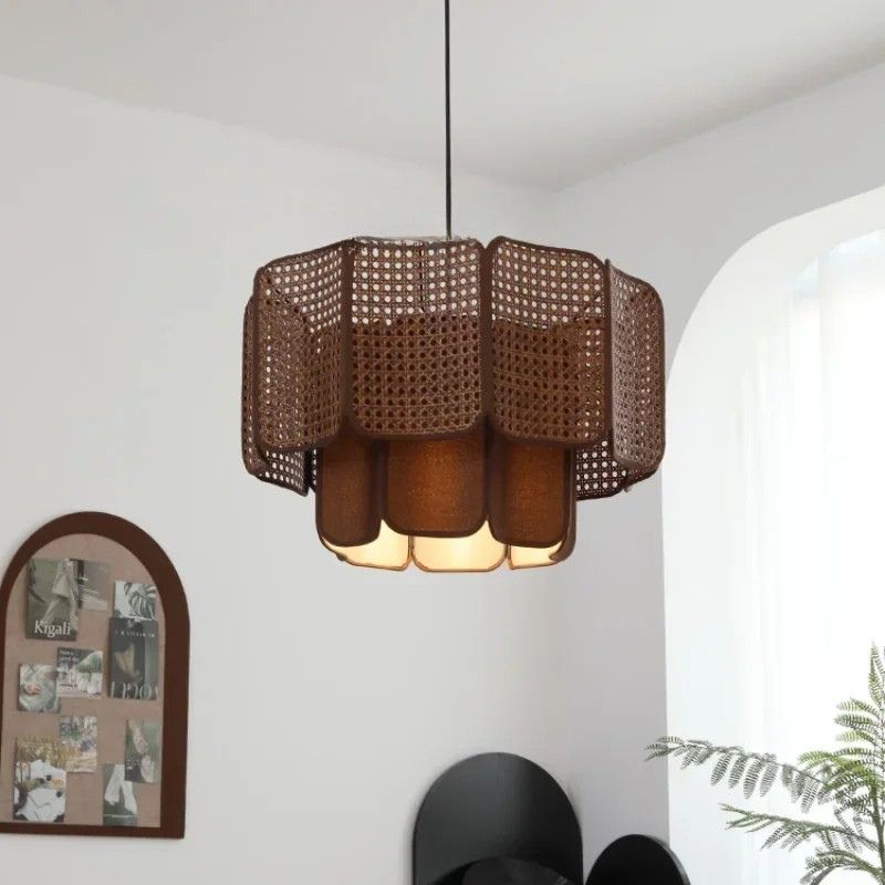 Lampadario a Sospensione in Rattan Wabi-Sabi - Eleganza Naturale per Ogni Ambiente
