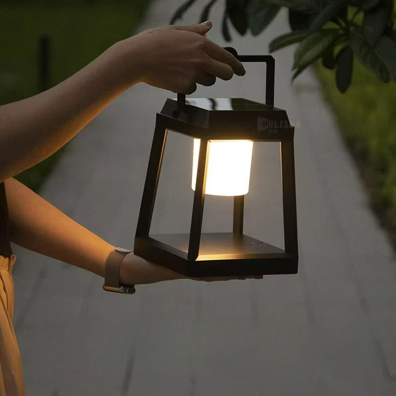 Luce Ambientale da Campeggio Portatile - Ricaricabile Solare e Impermeabile