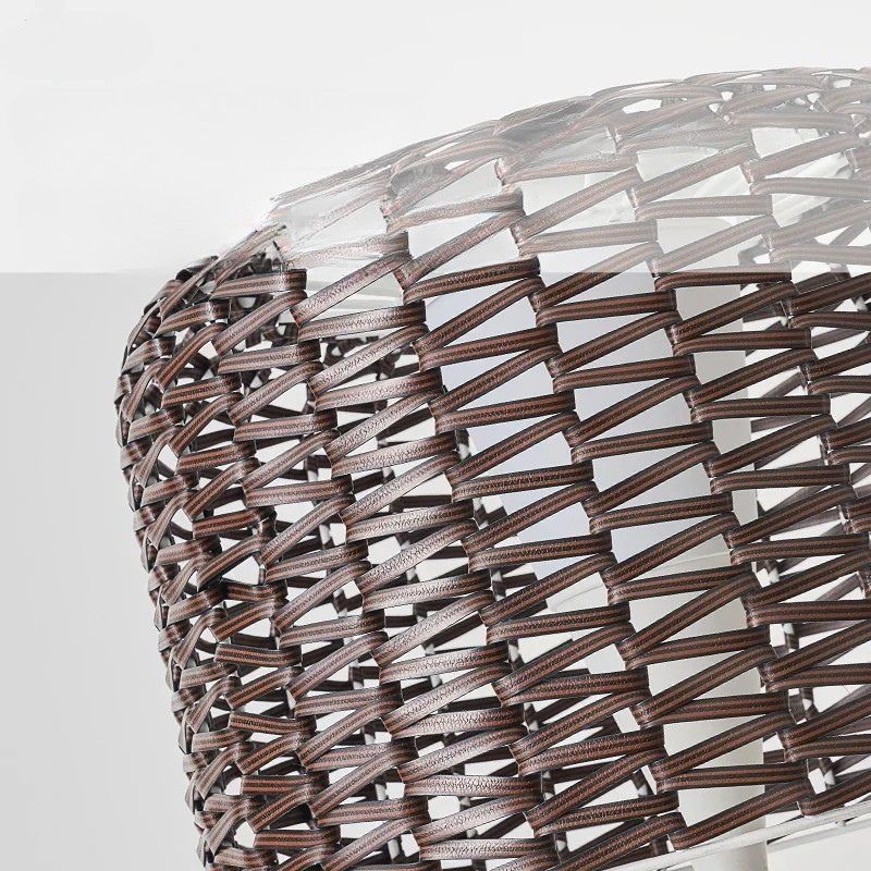 Lampada a LED da Terra Solare in Rattan Intrecciato - Stile e Resistenza per il Tuo Giardino