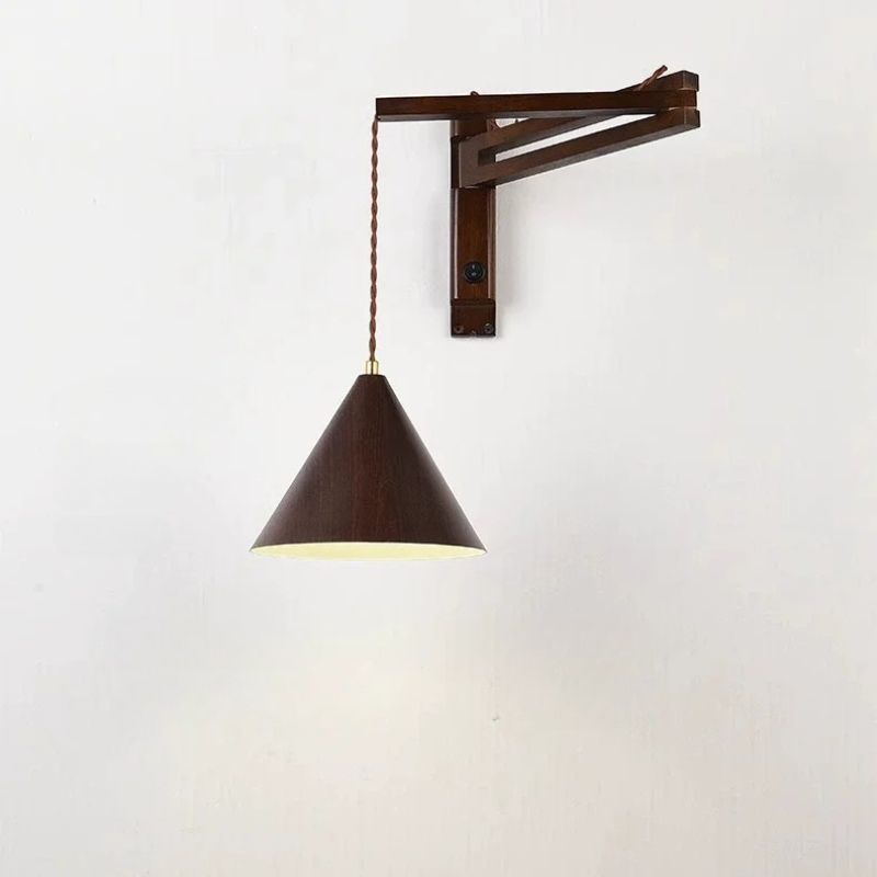 Raffinata Semplicità con una Lampada da Parete Telescopica