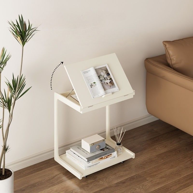 Stile Moderno con Tavolino in Legno Massello