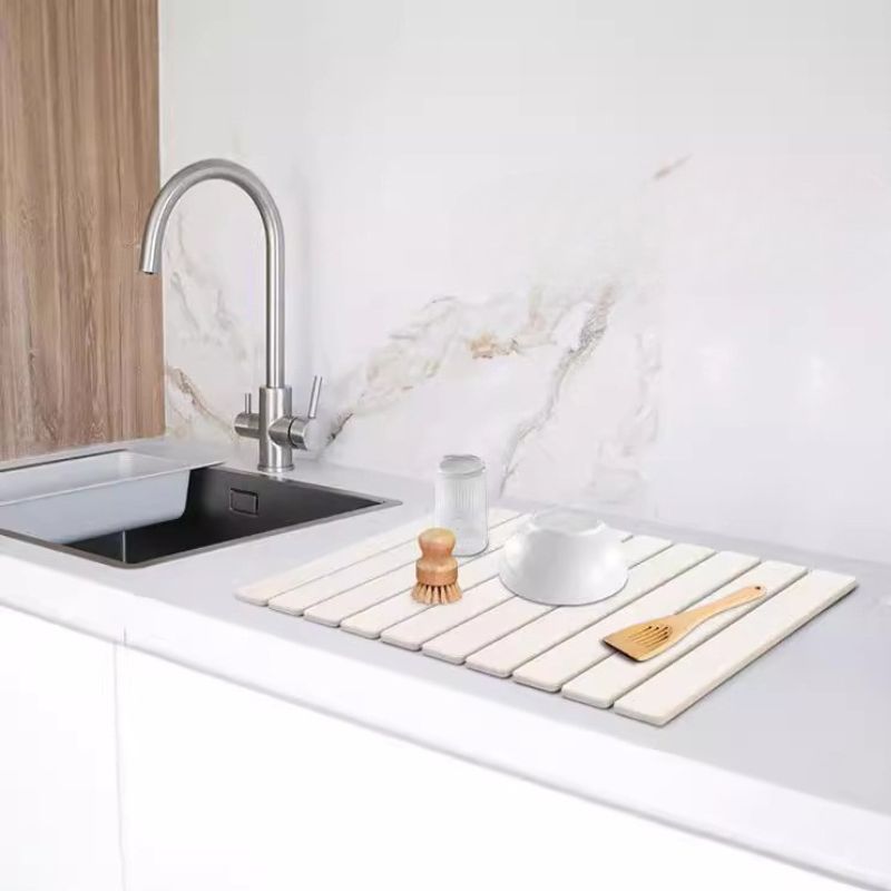 Tappetino Asciuga Stoviglie in Diatomite - Eleganza Pieghevole per la Cucina