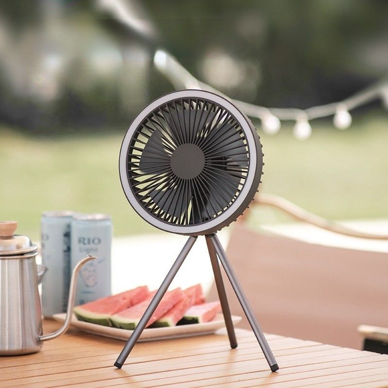 Brezza Silenziosa: Ventilatore USB per Casa e Ufficio