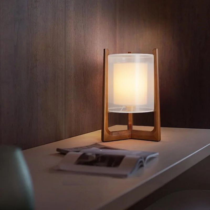 Lampada da Terra in Stile Giapponese - Design in Legno Massello e Tessuto per un'Atmosfera Zen
