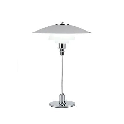 Eleganza Scandinava con Lampada da Scrivania in Vetro
