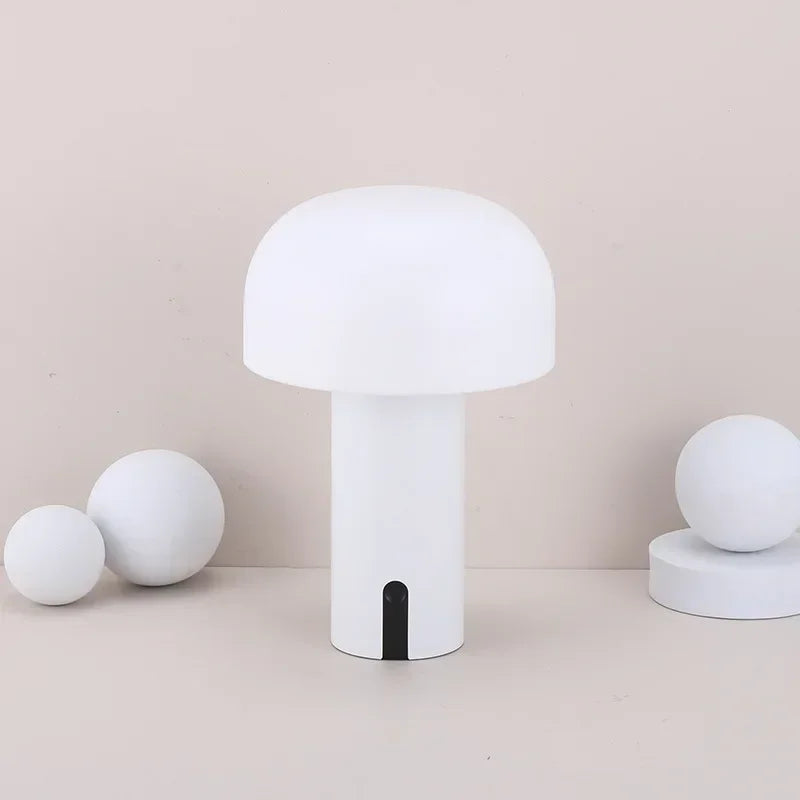 Fascino Sofisticato con Lampada da Tavolo a Fungo