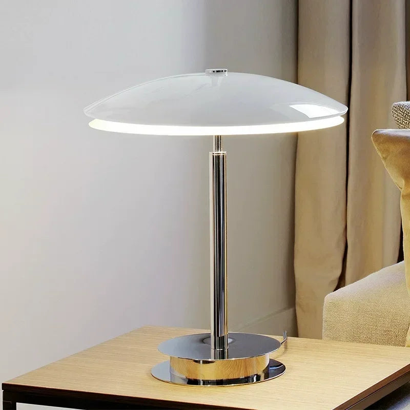 Lampada da Tavolo Nordica a Fungo - Eleganza Moderna per la Camera da Letto