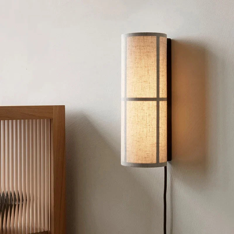 Lampada da Parete Wabi-Sabi in Tessuto - Eleganza Giapponese per Ogni Ambiente