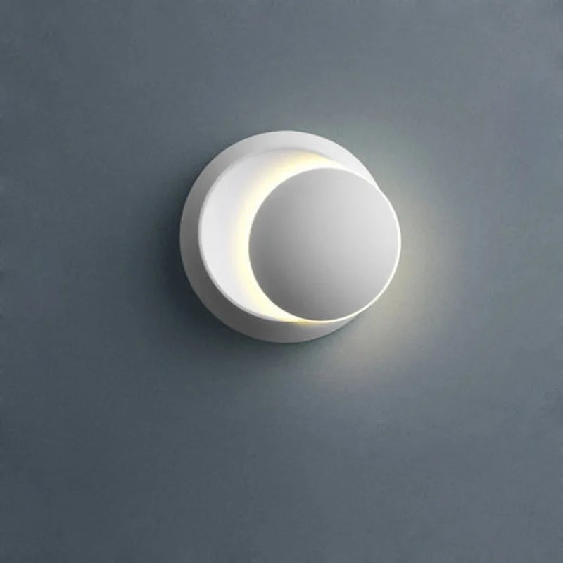 Lampada da Parete LED Girevole - Eleganza e Versatilità per Ogni Ambiente