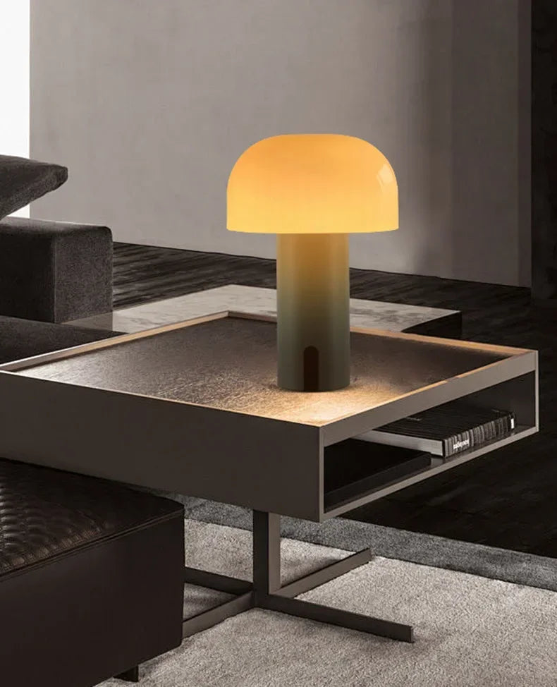 Fascino Sofisticato con Lampada da Tavolo a Fungo