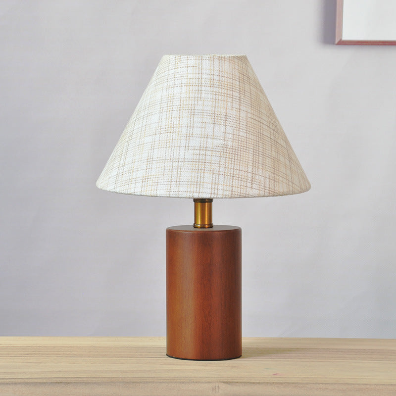 Stile Personalizzato con Lampada da Comodino Elegante