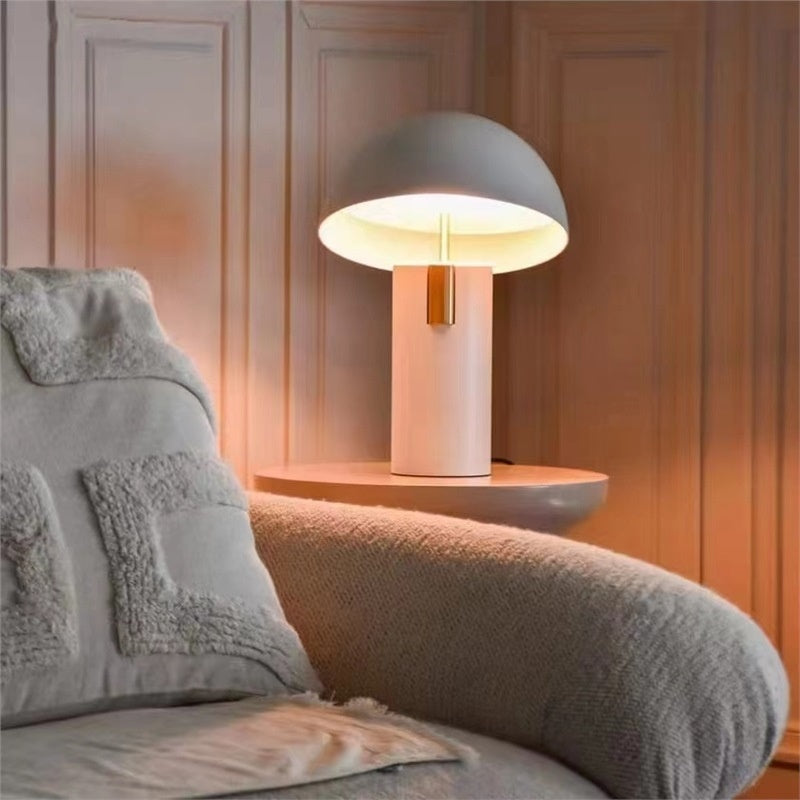 Lampada a Fungo Nordica - Design Moderno per Ambienti Eleganti