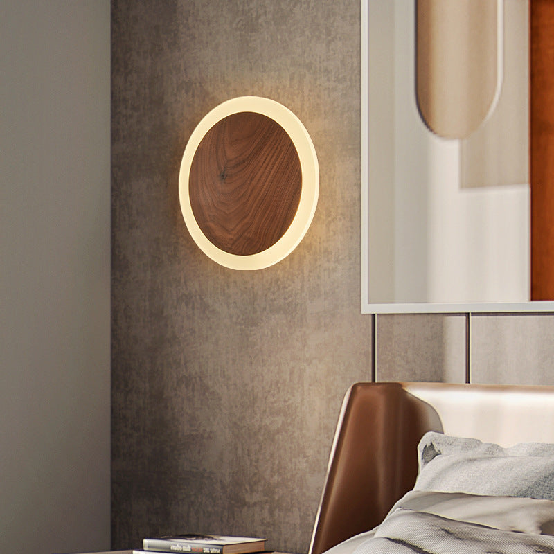 Lampada da Parete in Noce per la Camera da Letto