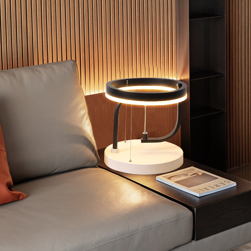 Lampada da Comodino LED Moderna - Luce Soffusa e Design Essenziale