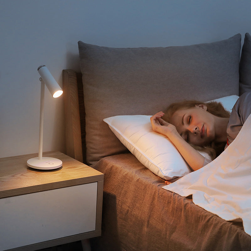 Lampada da Scrivania Serie I Wok - Eleganza e Versatilità per l'Ufficio