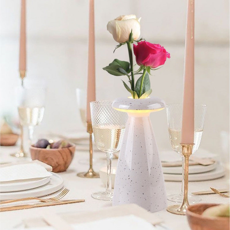Eleganza Minimalista con Lampada da Tavolo Decorativa
