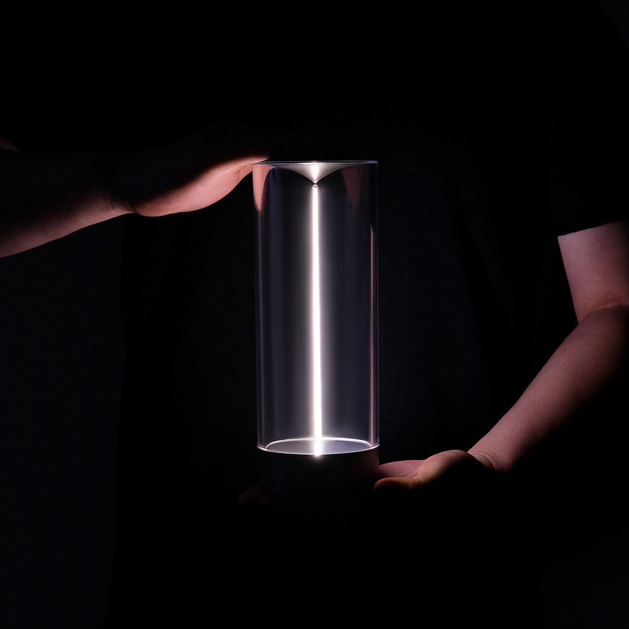 Lampada da Comodino Magnetica: Illumina la Tua Notte con Stile