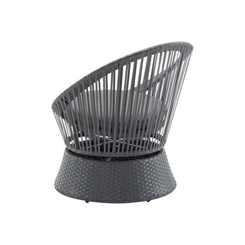 Eleganza e Comfort con Poltrona in Rattan Grigio