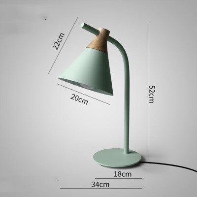 Lampada LED Decorativa: Colore e Stile per le Scrivanie dei Bambini
