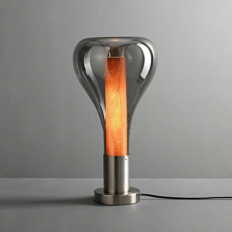 Stile Art Déco con Lampada da Tavolo Nordica
