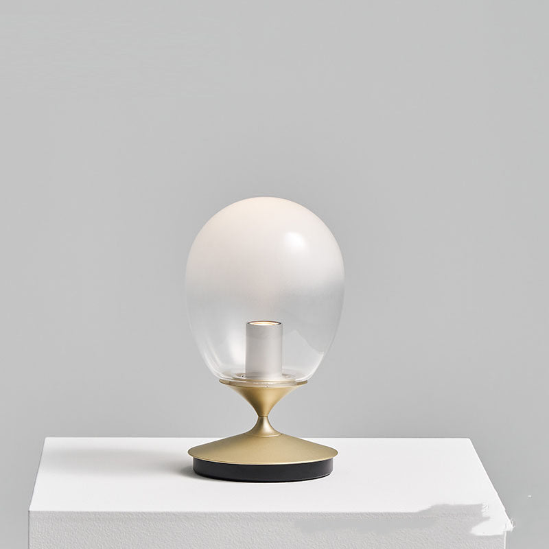Eleganza Dimmerabile con Lampada da Tavolo in Metallo