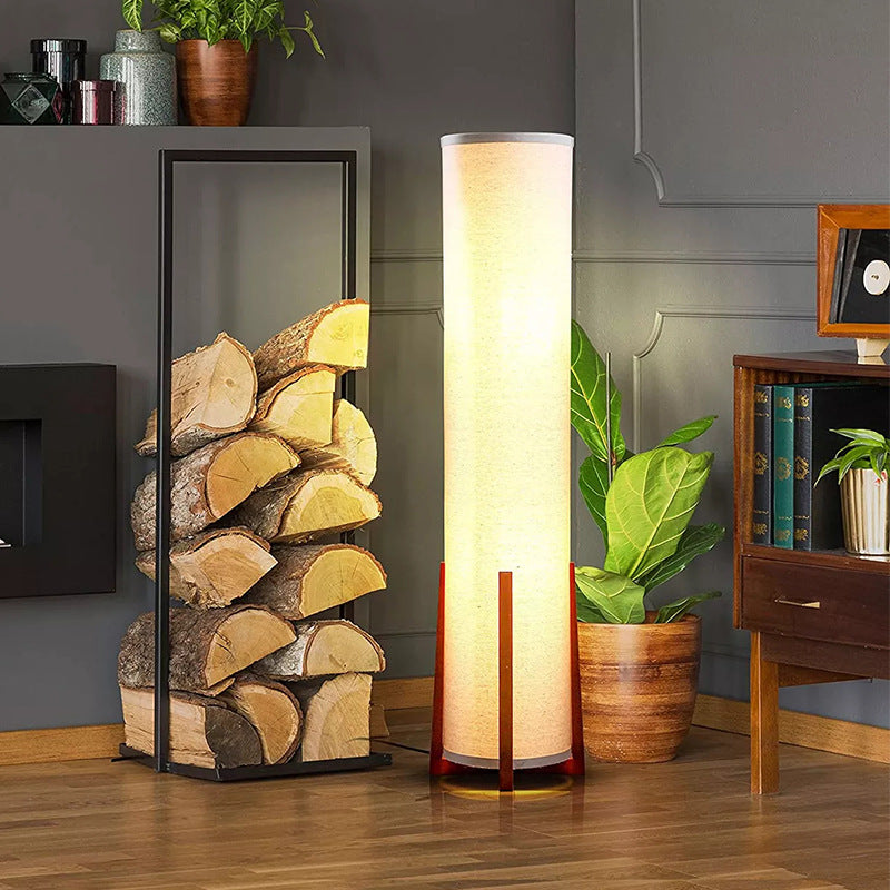 Lampada da Terra Nordica in Tessuto - Eleganza e Funzionalità per Ogni Ambiente