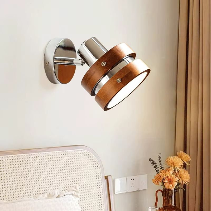 Lampada da Parete in Argento Elettrolitico - Eleganza e Stile Nordico per Ogni Ambiente