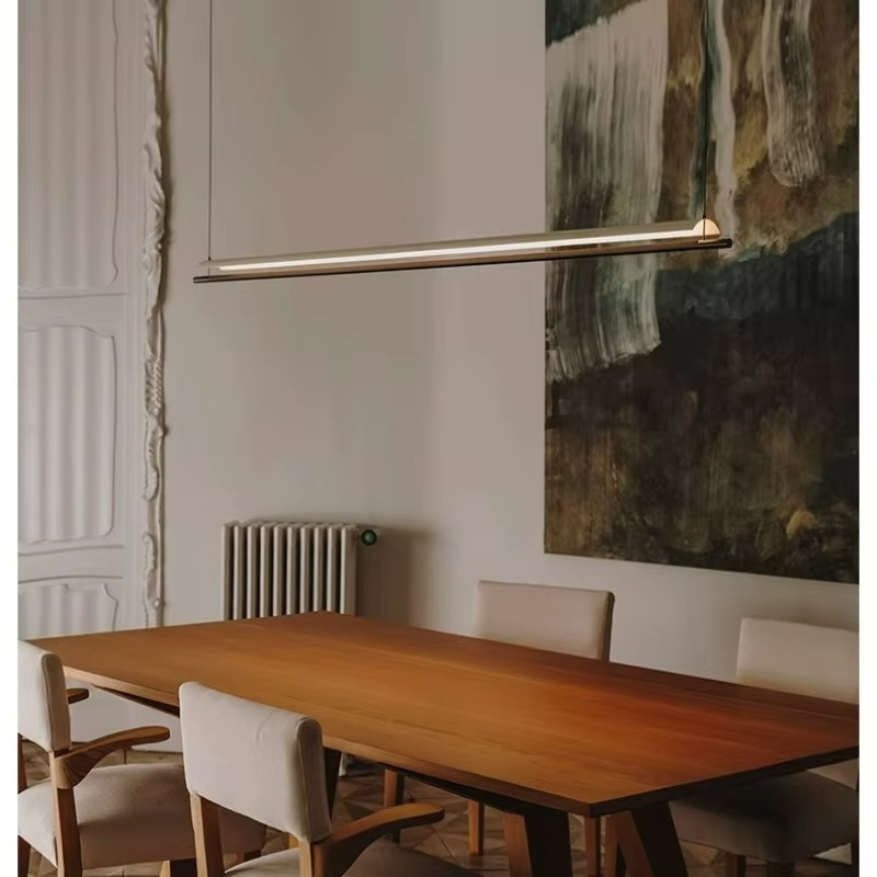 Lampadario Minimalista Scandinavo - Design Lungo e Moderno per Ristoranti e Uffici